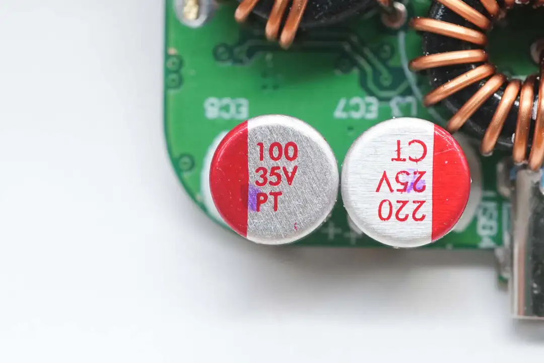 640(82)