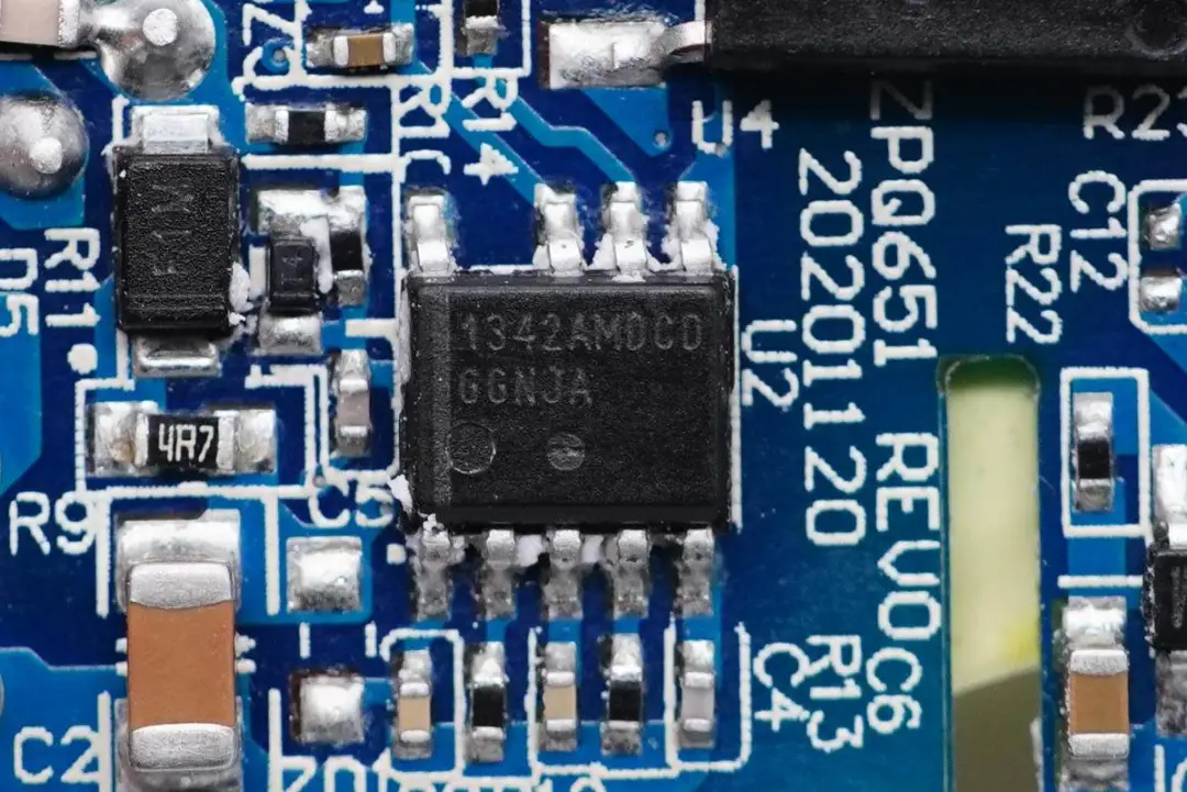 640(25)